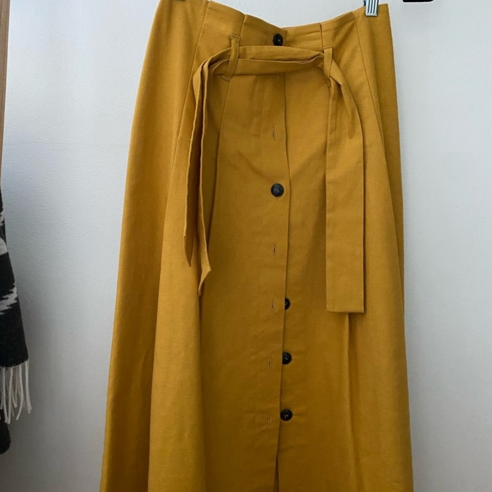 Sezane Mustard Button-Front Midi Skirt - Picture 4 of 7